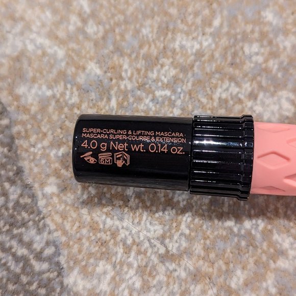 Benefit Roller Lash Mascara - Picture 2 of 2